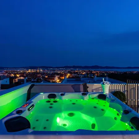 Apartment Luxury Penthouse Aria