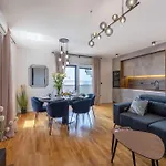 Luxury Penthouse Aria