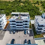 Luxury Penthouse Aria ザダル