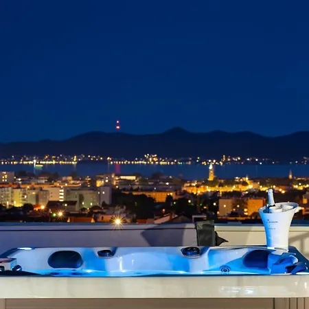 Luxury Penthouse Aria Lejlighed