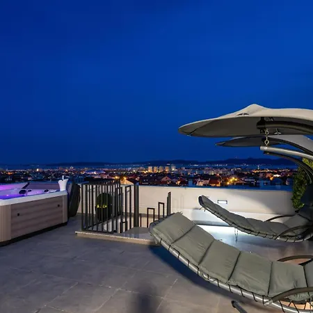 Апартаменты Luxury Penthouse Aria Задар